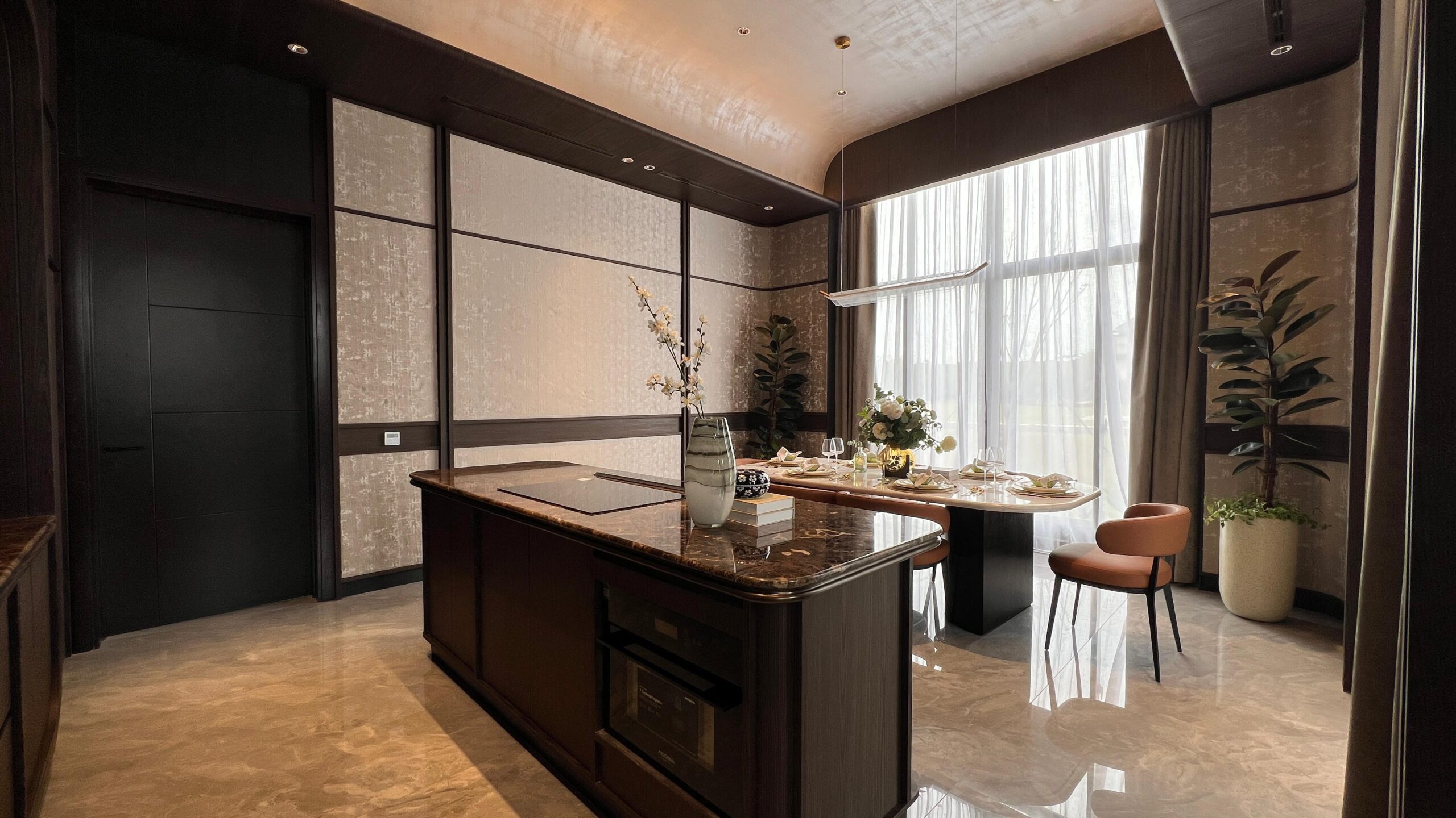 WhatsApp Image 2025-11-13 at 15.34.34 (2)